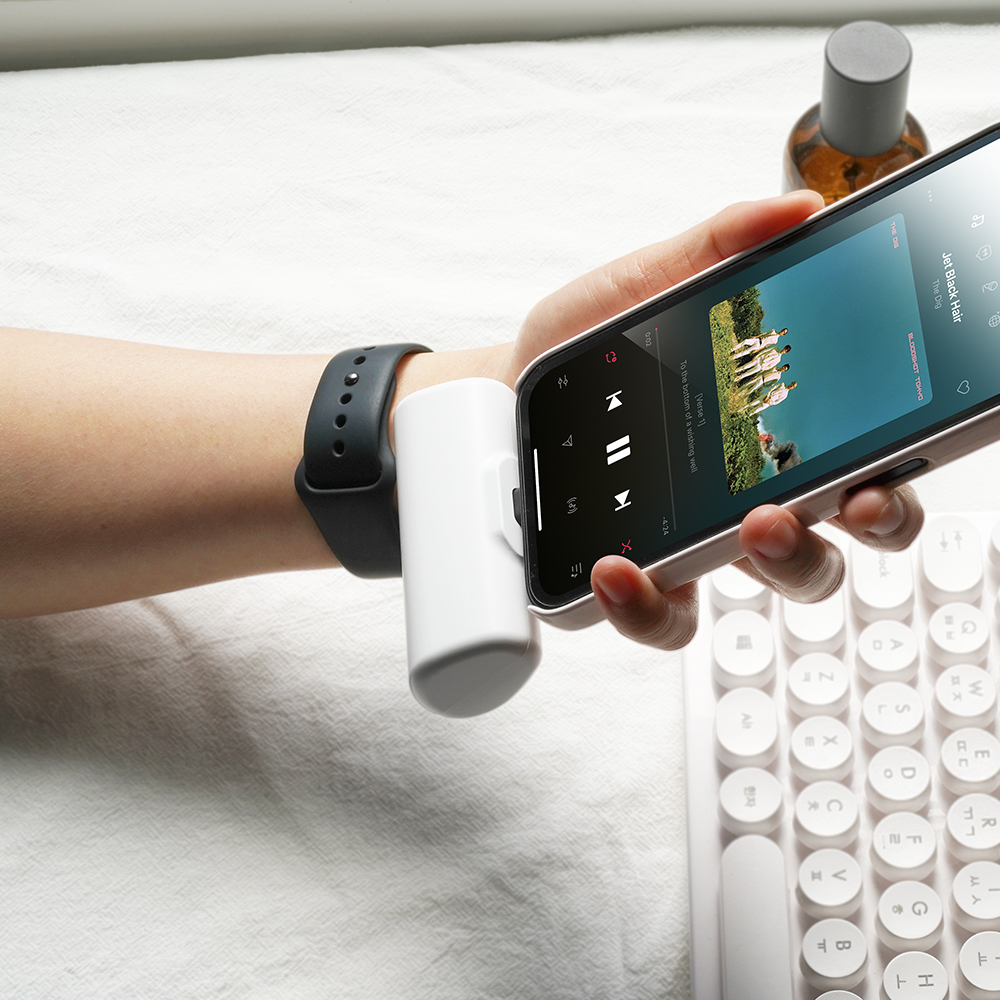 [SMARTEK] 일체형 보조배터리 5,000mAh 썸네일1